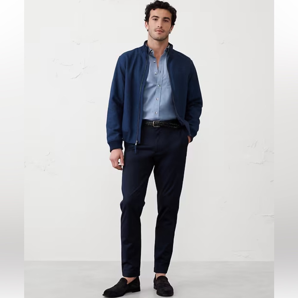Banana Republic Men’s Core Temp Slim Chino Pants in Navy NEW M-368 Sz 34” x 34”